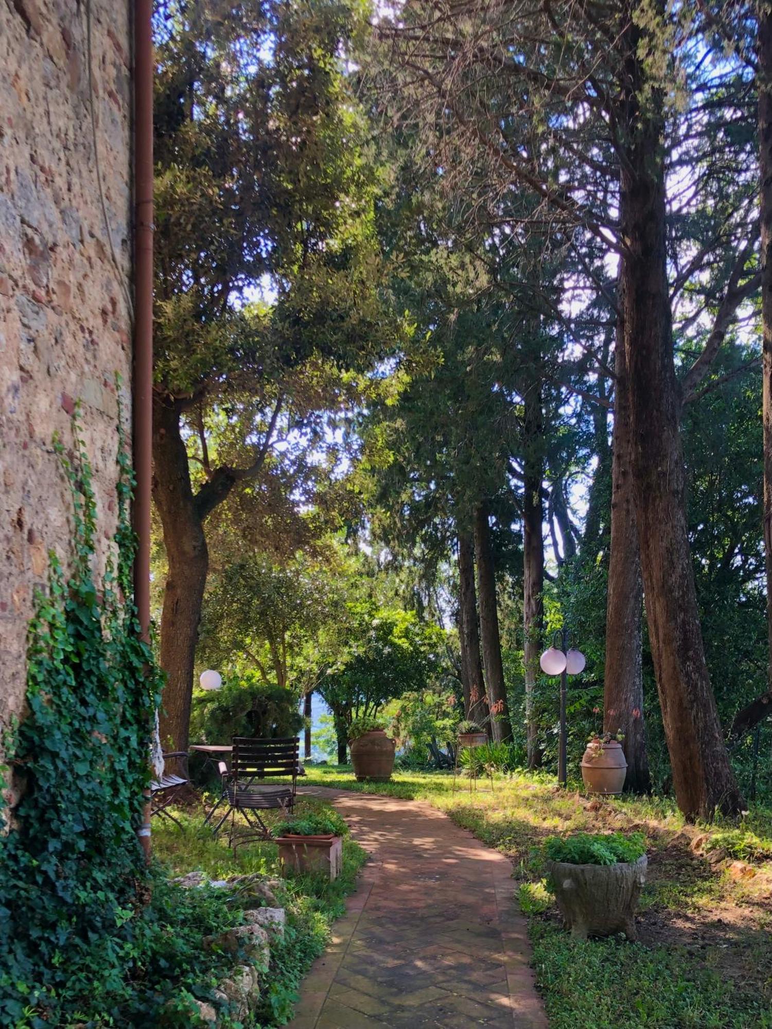 La Villa Del Borgo Massa Marittima Exterior foto